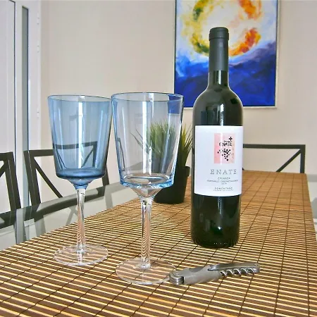 Yado Apartment